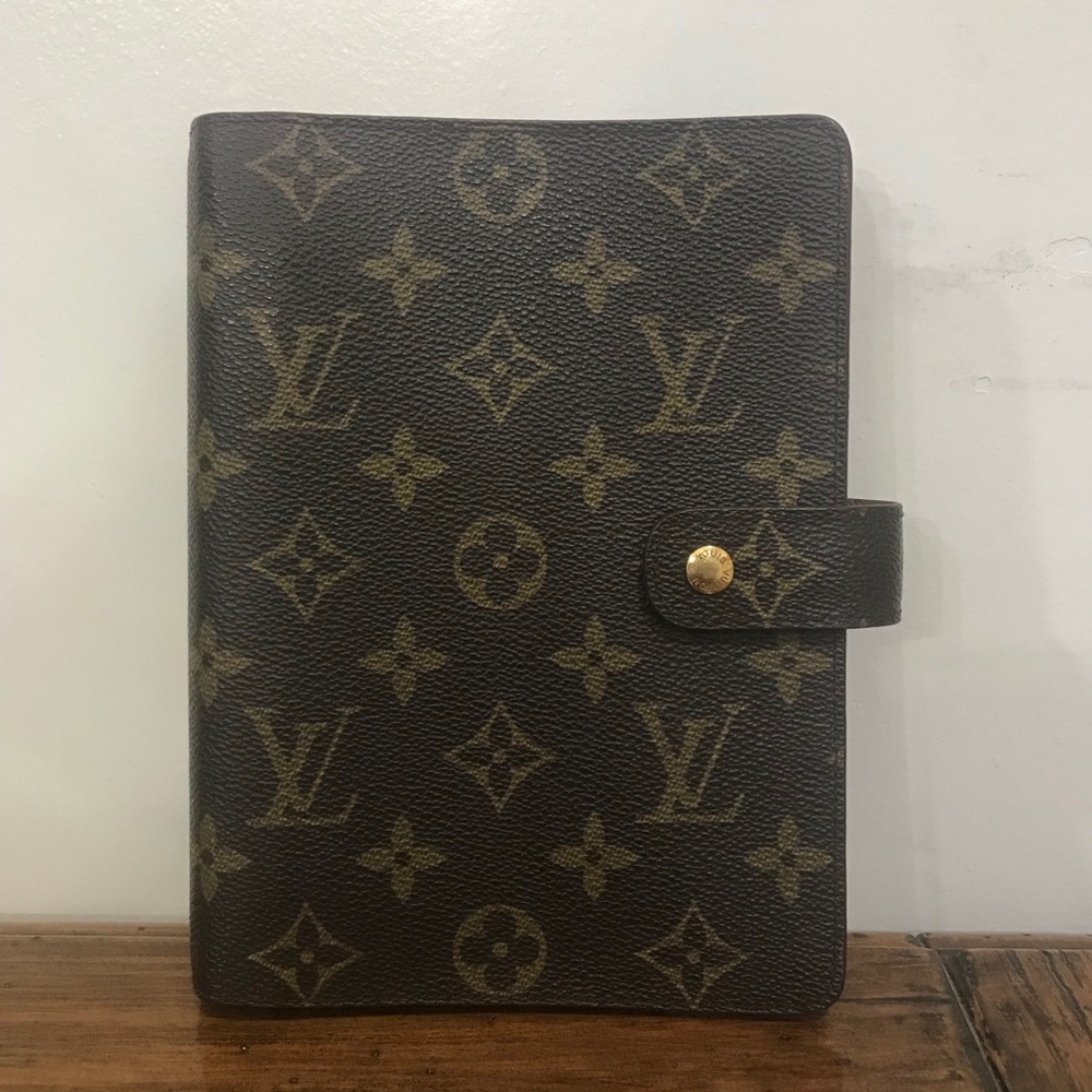 Louis Vuitton Agenda MM